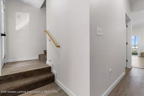 15569 Outer Dr, Bath, MI 48808 photo 6