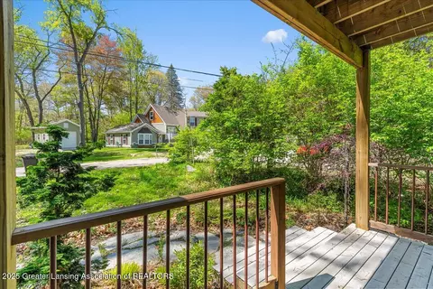 15569 Outer Dr, Bath, MI 48808 photo 4