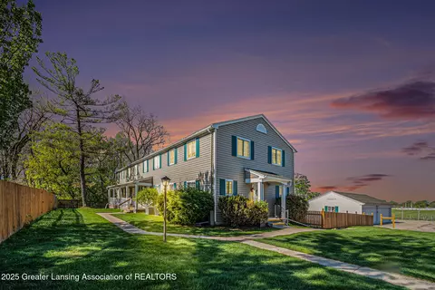 1626 Pepper Tree Ln #13, Lansing, MI 48912