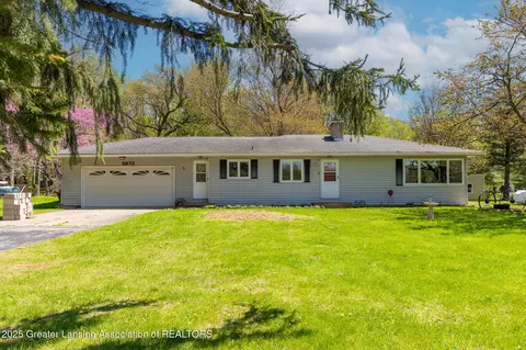 5872 Lounsbury Rd, Williamston, MI 48895