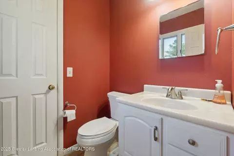 3793 Wisteria Ln, Dewitt, MI 48820 photo 24