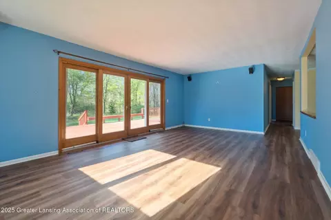 3793 Wisteria Ln, Dewitt, MI 48820 photo 12