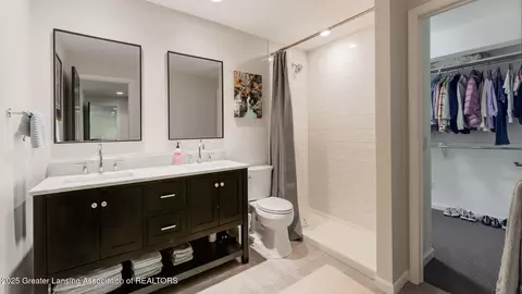 Bath - 4341 Aztec Way, Okemos, MI 48864 photo 7 of 7