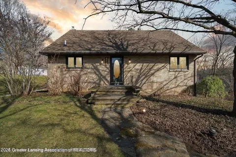 4794 Ardmore Ave, Okemos, MI 48864