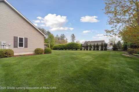 Exterior - 7563 W Beard Rd, Perry, MI 48872 photo 5 of 15