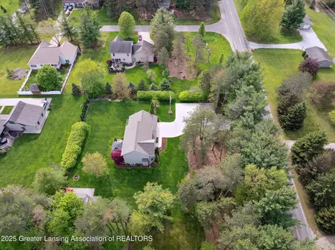View/Area - 7563 W Beard Rd, Perry, MI 48872 photo 8 of 14