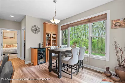 2059 Arbor Meadows Dr, Dewitt, MI 48820 photo 13