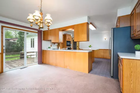 Dining - 13549 Walnut St, Bath, MI 48808 photo 2 of 2