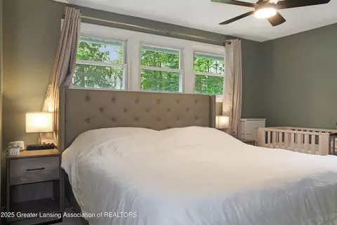 Bedroom - 14275 Webster Rd, Bath, MI 48808 photo 1 of 5