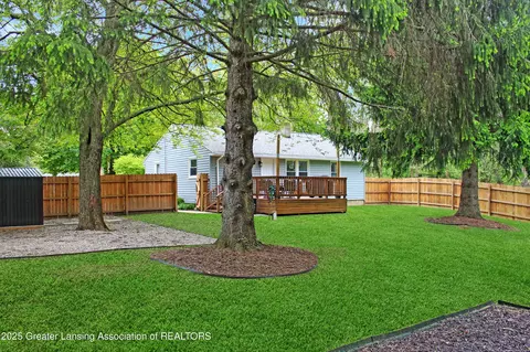 Exterior - 14275 Webster Rd, Bath, MI 48808 photo 6 of 9
