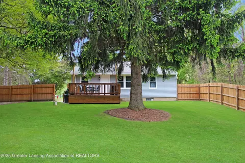 Exterior - 14275 Webster Rd, Bath, MI 48808 photo 7 of 9