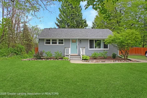 14275 Webster Rd, Bath, MI 48808