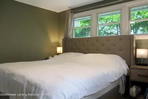 Bedroom - 14275 Webster Rd, Bath, MI 48808 photo 3 of 5