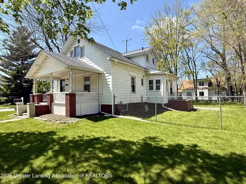 1001 Rodd St, Midland, MI 48640