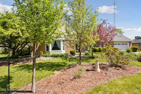 Exterior - 4128 Appletree Ln, Lansing, MI 48917 photo 1 of 10