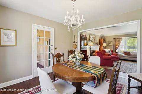 Dining - 4128 Appletree Ln, Lansing, MI 48917 photo 2 of 4