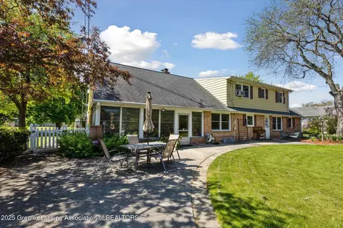 Exterior - 4128 Appletree Ln, Lansing, MI 48917 photo 7 of 10