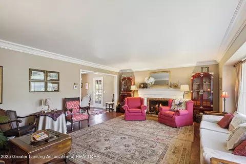 Living - 4128 Appletree Ln, Lansing, MI 48917 photo 1 of 2