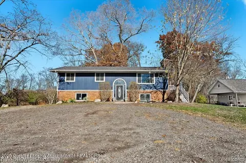 Undisclosed, Howell, MI 48843
