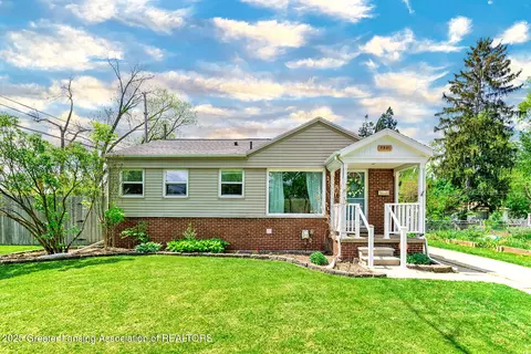 2531 Dillingham Ave, Lansing, MI 48906