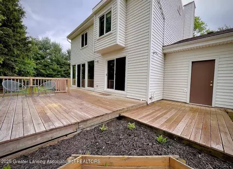 Exterior - 310 Piper Rd, Haslett, MI 48840 photo 4 of 9