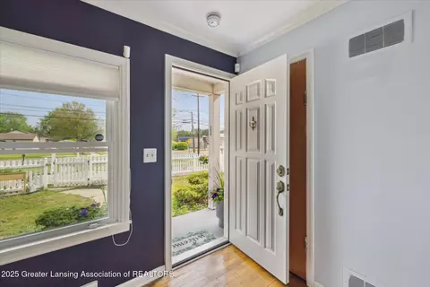 Entry Way - 428 E Miller Rd, Lansing, MI 48911 photo 1 of 2