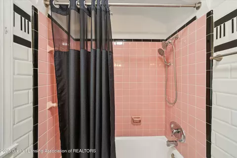 Bath - 428 E Miller Rd, Lansing, MI 48911 photo 1 of 2