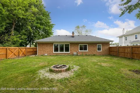 Exterior - 428 E Miller Rd, Lansing, MI 48911 photo 7 of 11