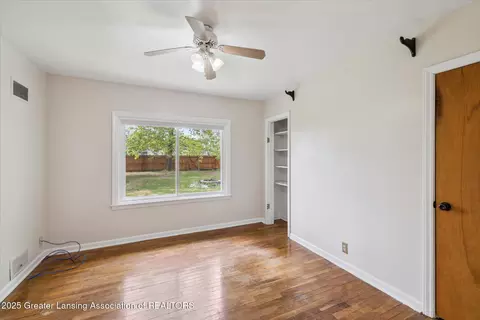 Bedroom - 428 E Miller Rd, Lansing, MI 48911 photo 2 of 3