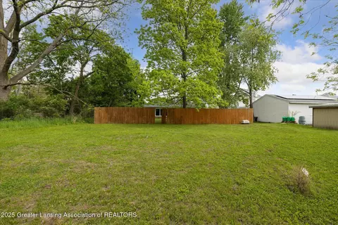 Exterior - 428 E Miller Rd, Lansing, MI 48911 photo 9 of 11