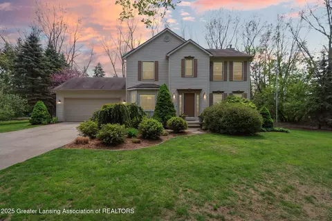 3883 Sandhill Rd, Lansing, MI 48911