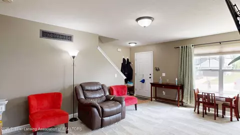 1055 Oakwood Dr, Dewitt, MI 48820 photo 3