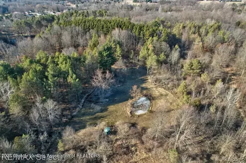 Undisclosed, Howell, MI 48855