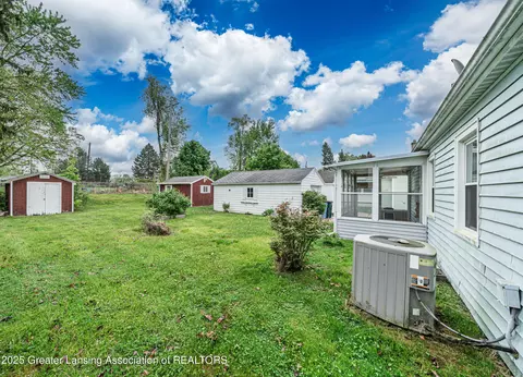 Exterior - 2018 Cooper Ave, Lansing, MI 48910 photo 5 of 6