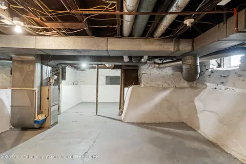 Other - 828 Backus St, Jackson, MI 49202 photo 7 of 10