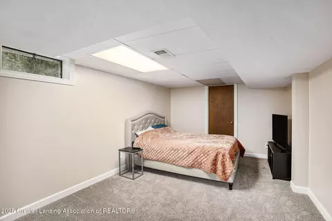 Bedroom - 1504 Forest Hills Dr, Okemos, MI 48864 photo 3 of 3