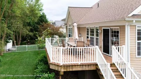360 E Bailey Cir, Mason, MI 48854 photo 28