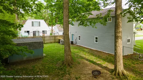 Exterior - 4614 Addison Rd, Lansing, MI 48917 photo 5 of 7