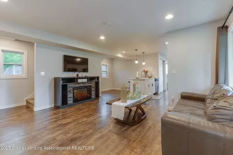 Living - 4614 Addison Rd, Lansing, MI 48917 photo 2 of 2