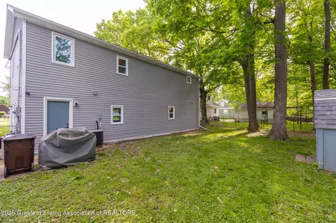 Exterior - 4614 Addison Rd, Lansing, MI 48917 photo 4 of 7
