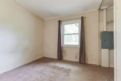 Bedroom - 6394 Stephen, Brighton, MI 48116 photo 5 of 6