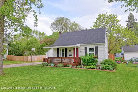 414 Vessey St, Portland, MI 48875
