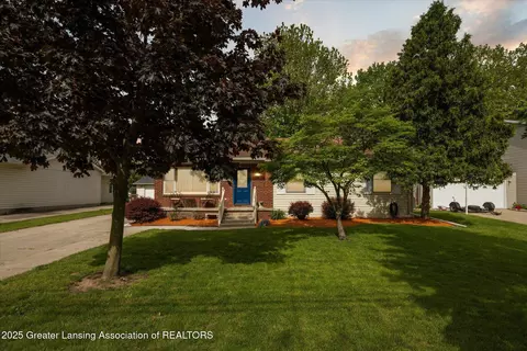 6187 Towar Ave, East Lansing, MI 48823