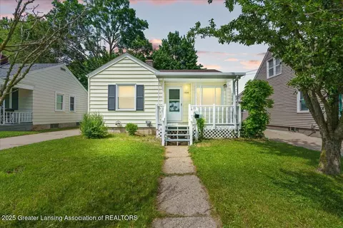 1200 W Rundle Ave, Lansing, MI 48910