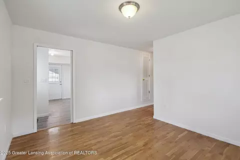 Living - 127 S Dibble Ave, Lansing, MI 48917 photo 5 of 5