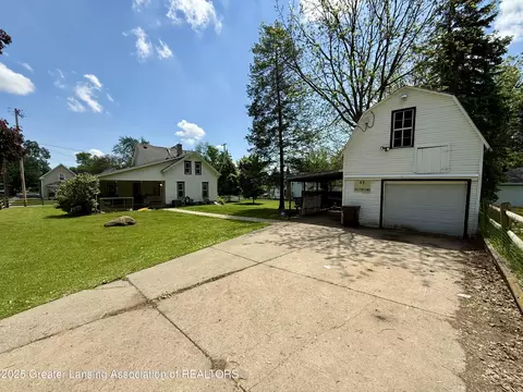 Exterior - 616 Backus St, Jackson, MI 49202 photo 15 of 15