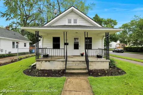 1430 E Oakland Ave, Lansing, MI 48906