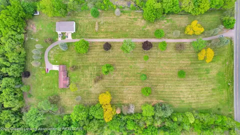 View/Area - 847 N Waverly Rd, Dimondale, MI 48821 photo 4 of 13