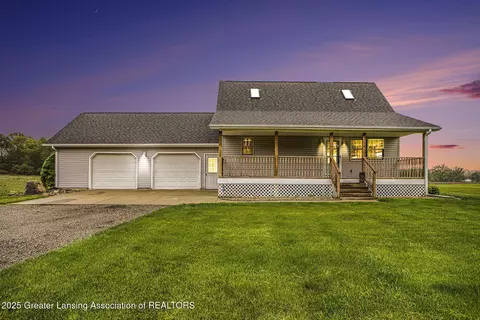 3037 Hawley Rd, Leslie, MI 49251