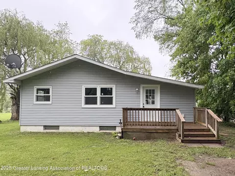 4684 Sherman Rd, Charlotte, MI 48813